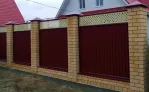 Забор Премиум RAL 6005 столбы кирпич