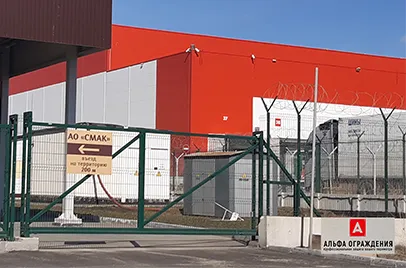 Установленный 3Д забор в ТЛЦ Логопарк Кольцовский, Екатеринбург