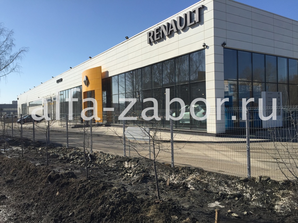 Установленный 3D забор в районе ЖБИ, автосалон RENAULT, Екатеринбург Установленный 3D забор в районе ЖБИ, автосалон RENAULT, Екатеринбург